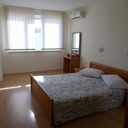 Appartement Апартаменты Привиледж Elenite